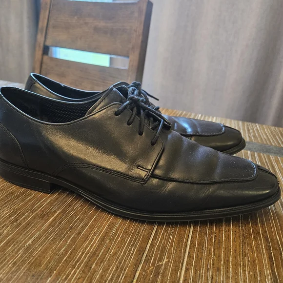 Cole Haan Black Leather Oxfords - Picture 2 of 2